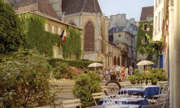 Des lieux entre ville et jardin pour des soirées aux beaux jours