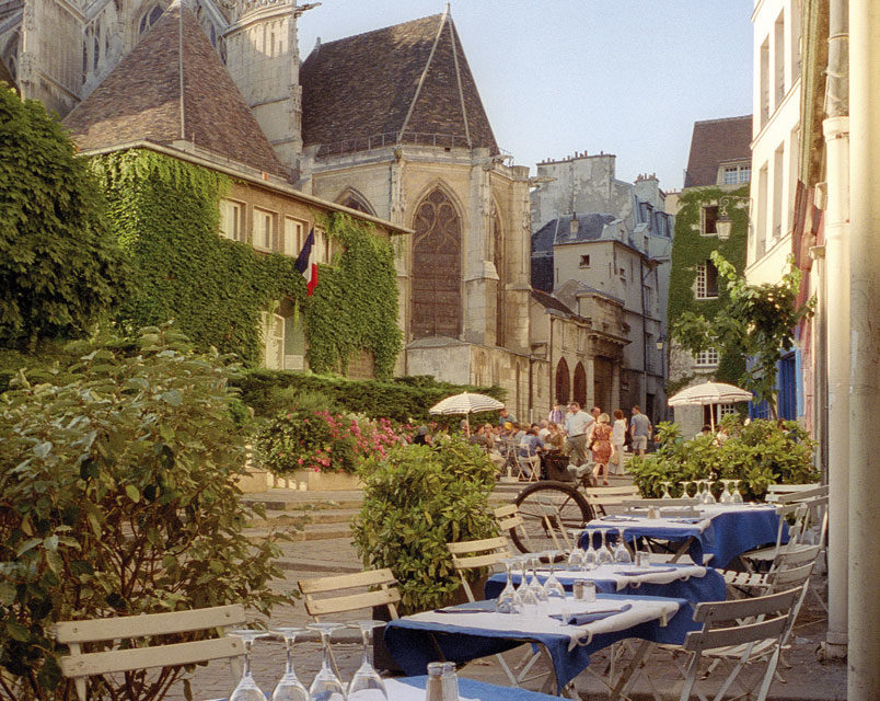 Des lieux entre ville et jardin pour des soirées aux beaux jours